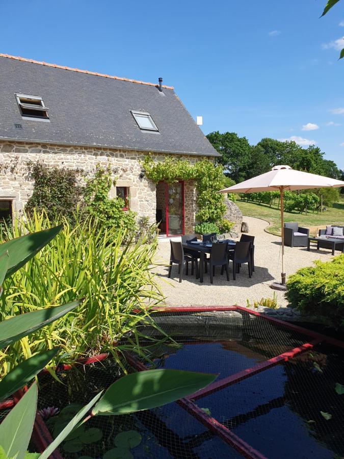 Le Domaine De La Petite Chevre Villa Ploumagoar Bagian luar foto